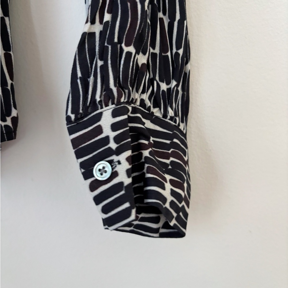 Tyler Boe Ruffle Neck Button Up Shirt Sz 10 NEW NWT Office Chic - Picture 5 of 8